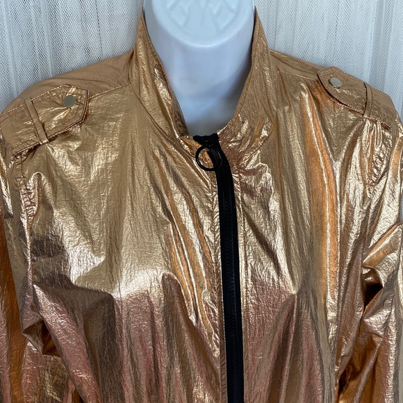 Sweet Rain brand! Metallic Gold/hint of rose Raincoat Size L - Picture 3 of 17
